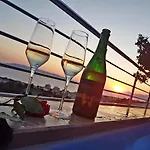 Sukara * Μακάρσκα