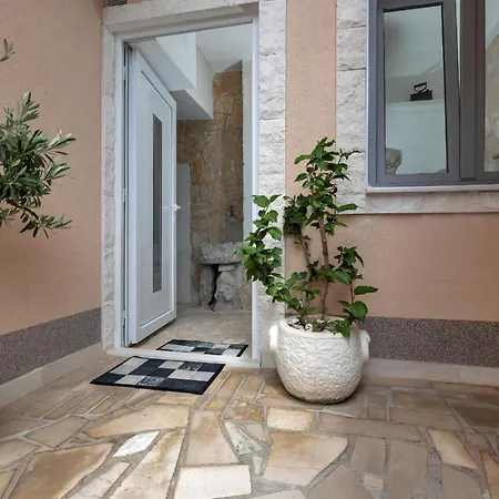 Sukara Apartment Makarska