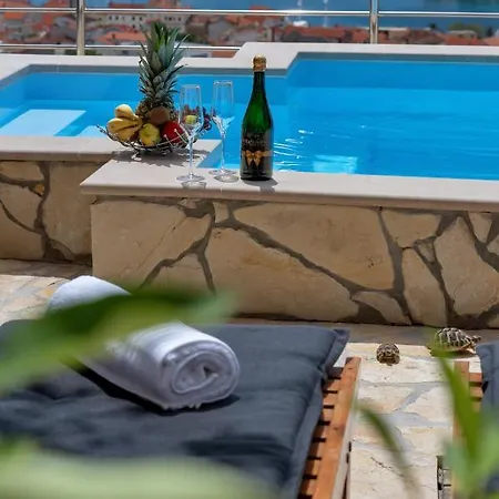 Apartment Sukara Makarska